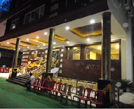 Hotel City Surya Gaya Exterior foto